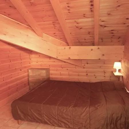 Le Pelvoux Apartment *