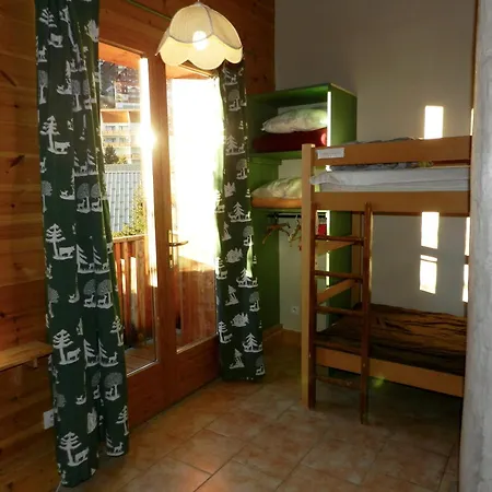 Le Pelvoux Apartment *